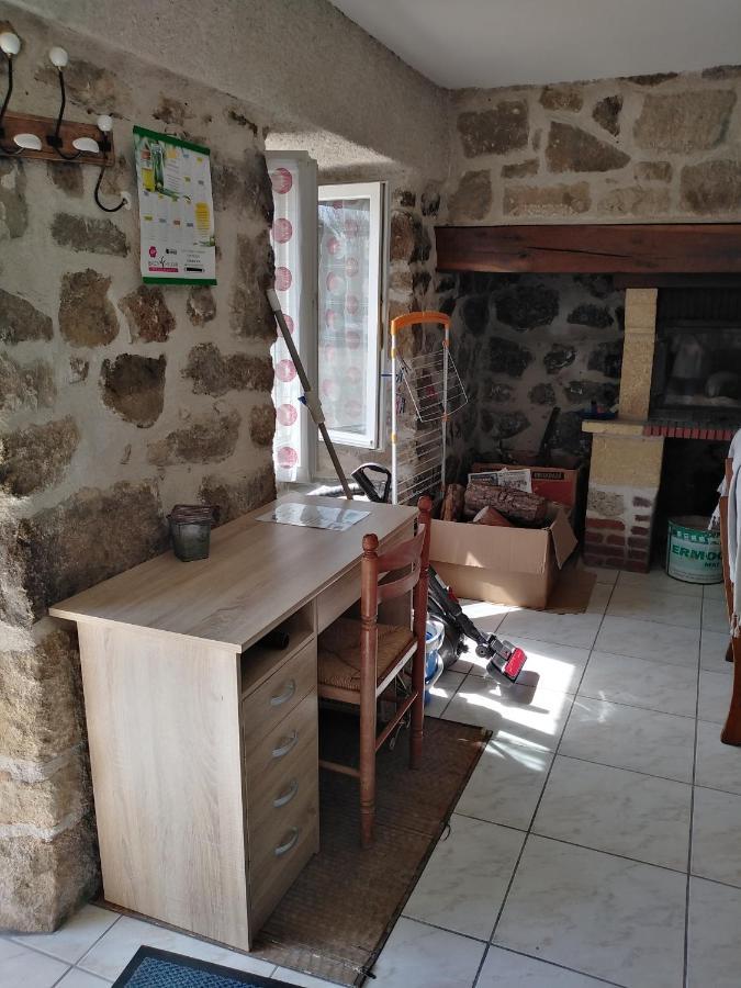 Apartamento Chaleureux A La Campagne Saint-Germain-Laprade Exterior foto